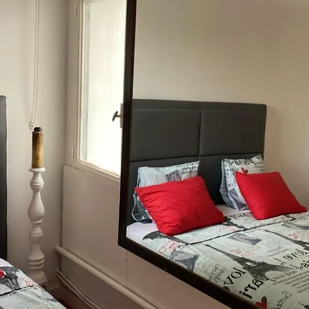 Privative Design Avec Espace Salon & Cuisine 15 Min De Paris
